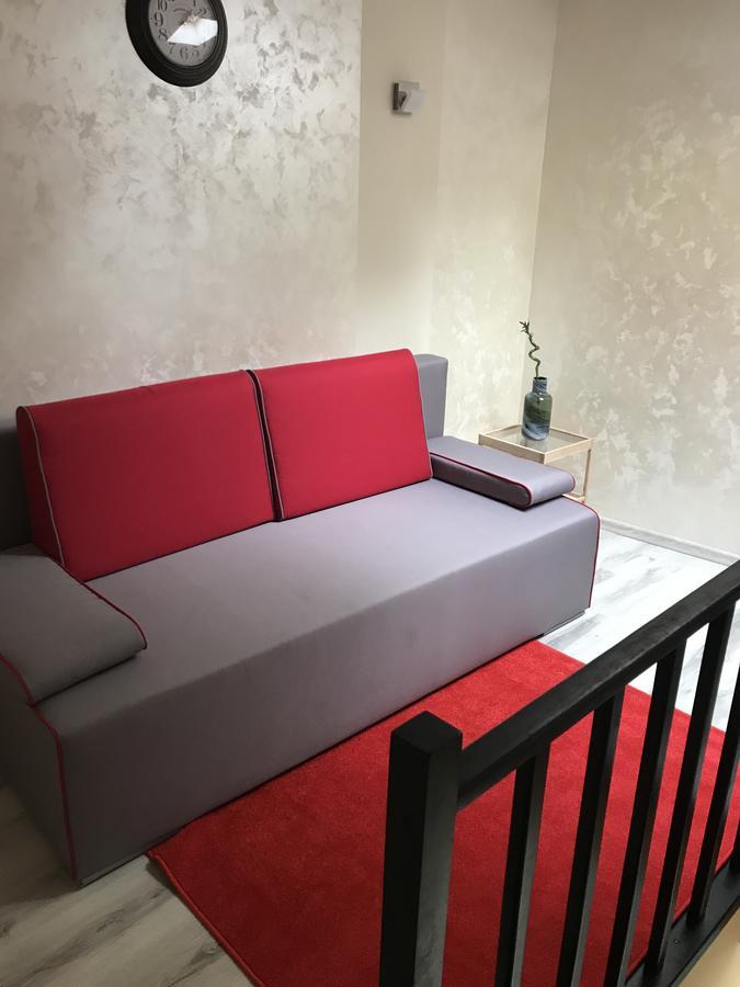Apartment On Vialikaja Trajeckaja Grodno Esterno foto
