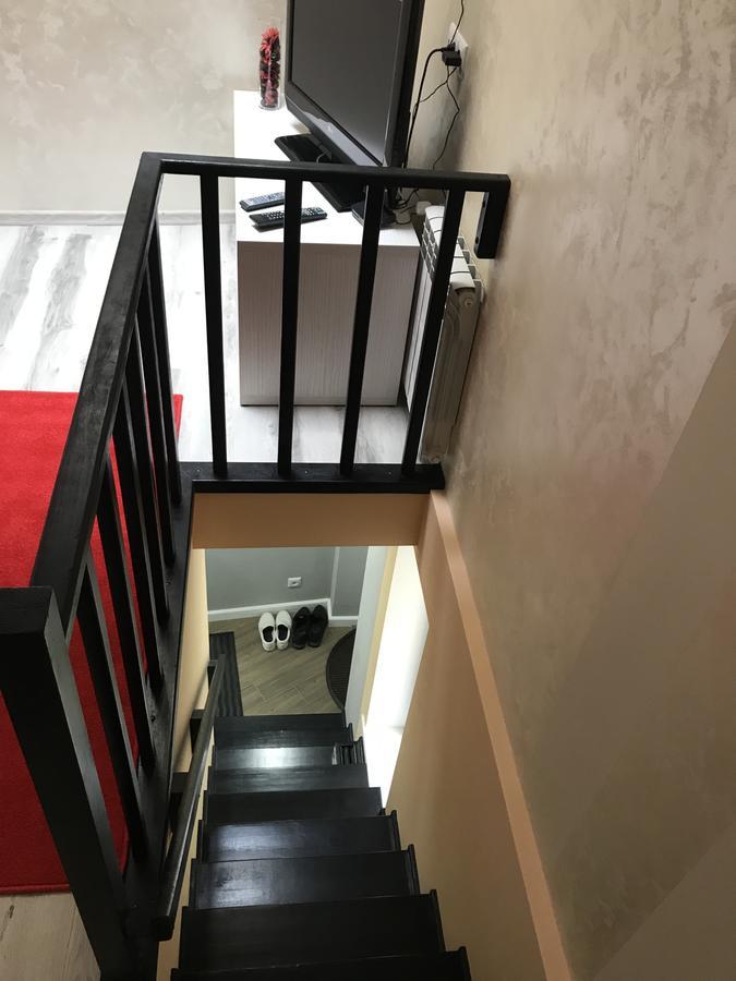 Apartment On Vialikaja Trajeckaja Grodno Esterno foto